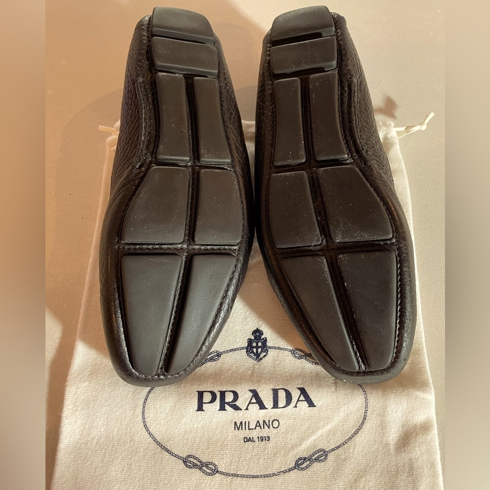 Prada Pebbled Leather Shoe - Picture 4 of 12